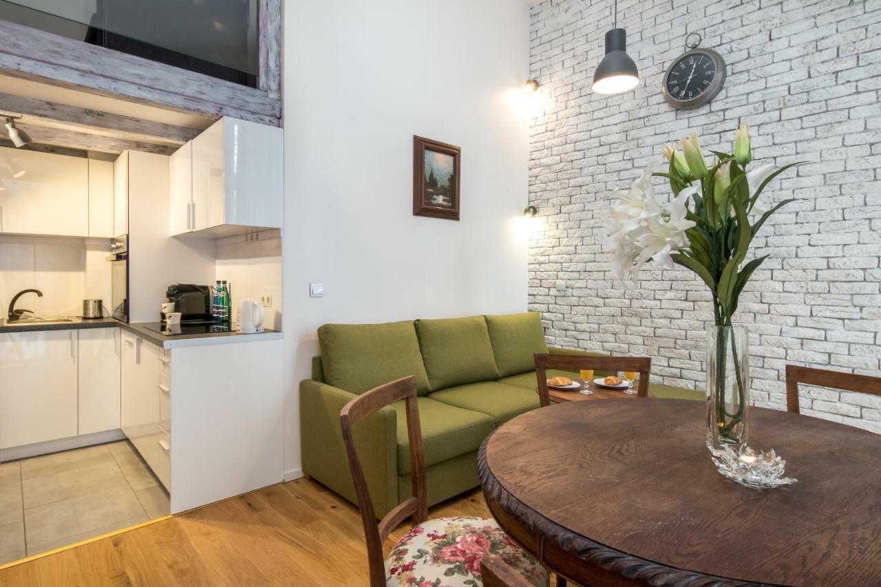 Apartmán Cheerful Air Conditioned With Mezzanine And Parking - Old Town