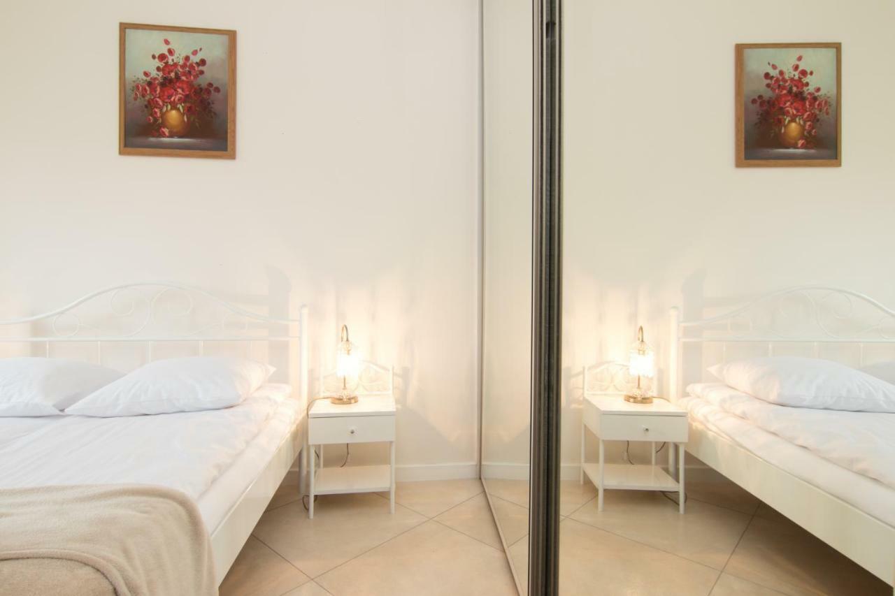 Apartment Cheerful Air Conditioned With Mezzanine And Parking - Old Town Krakow
