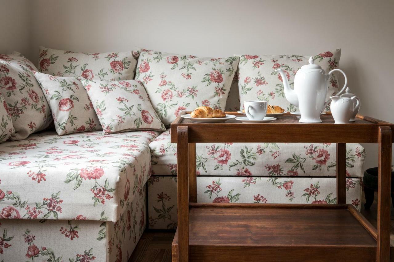Cheerful Air Conditioned With Mezzanine And Parking - Old Town Apartmán