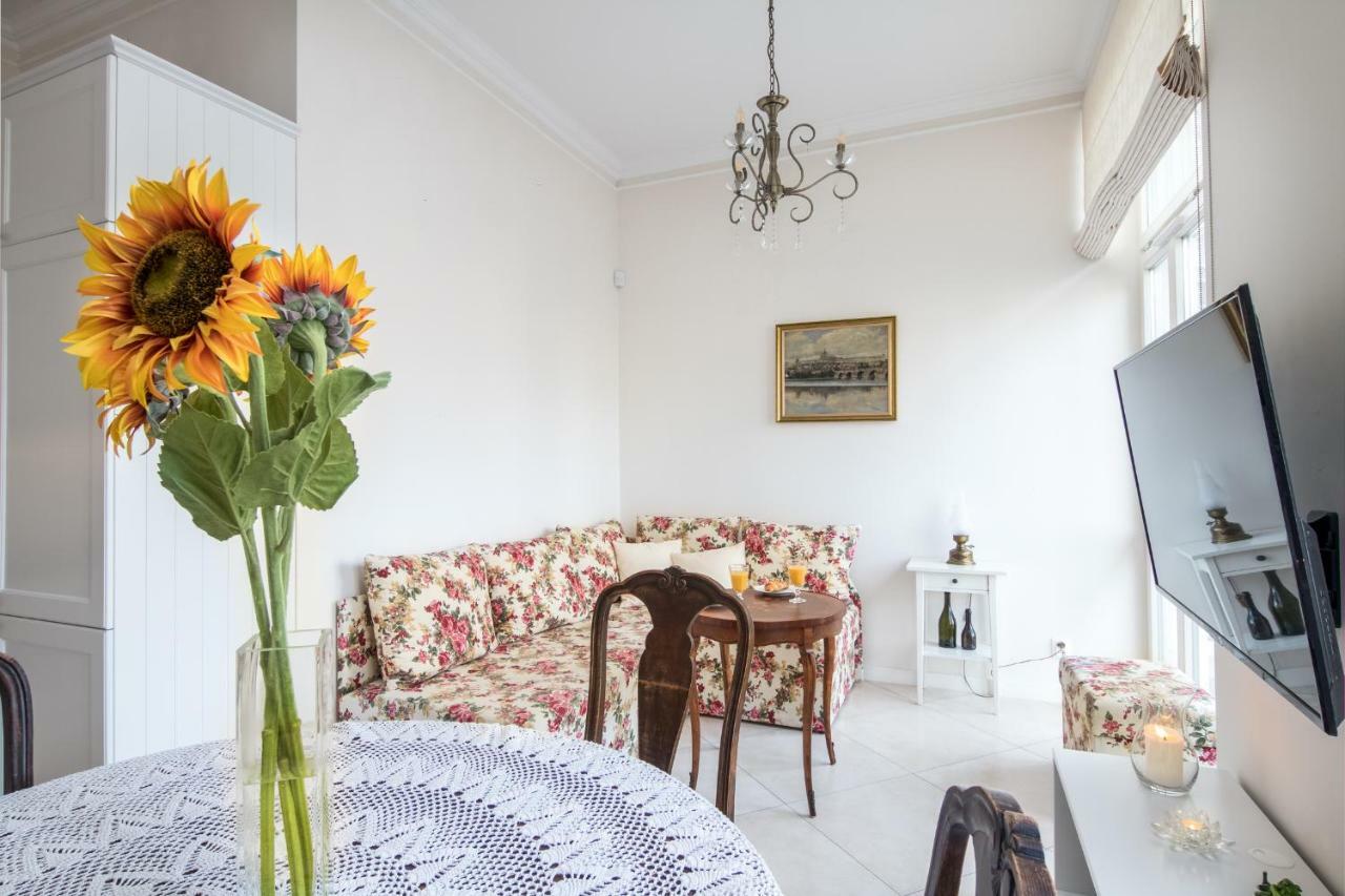 Apartment Cheerful Air Conditioned With Mezzanine And Parking - Old Town Krakow